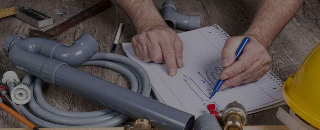 emergency plumber in Dubai at work emergency plumber in Dubai